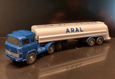 Wiking 801/10, Magirus 235 Aral (Folie) Tanksattelzug kobaltblau (GK enzianblau)