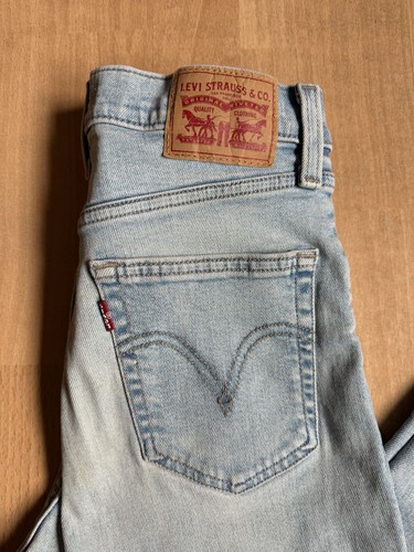 Levis high waisted mom jean - mom, jean-