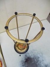 2549.     Alter Schirmständer