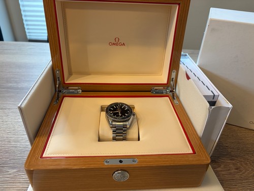Omega seamaster planet ocean - omega,
