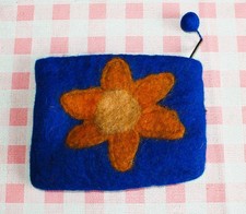 Geldbörse, Federtasche