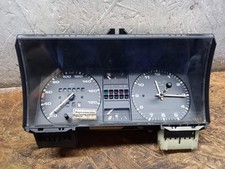 VW Golf 2 Golf II Tacho Kombiinstrument mit Uhr Alte ZE MK2 CL GL Benzin
