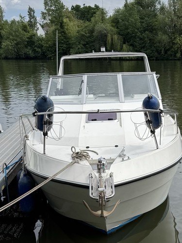 Kajütboot gleiter mit - kajütboot,