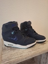 NIKE Air Revolution Sky Hi