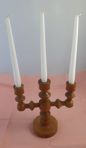 Kerzenhalter aus holz - kerzenhalter,