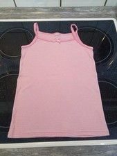 Rosa gestreiftes Unterhemd -