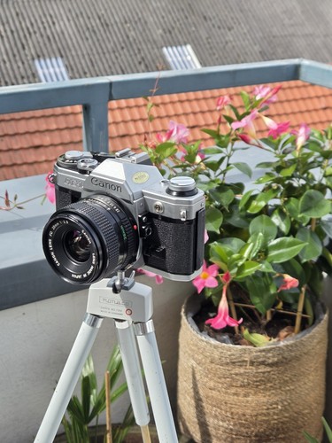 Canon lens 28mm - 2,8, made