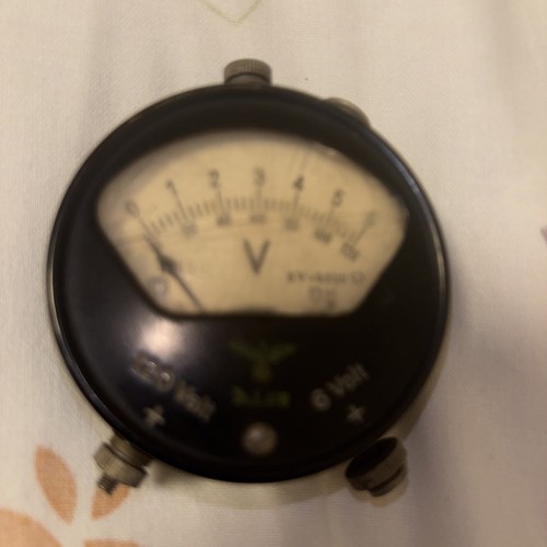 AltesVoltmeter