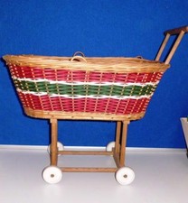 alter Puppenwagen