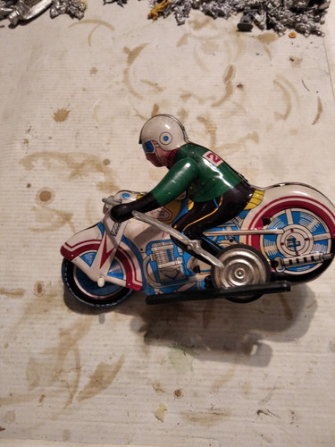 Rennrad aus blech lang 18 - aus, lang.