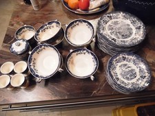 12 Stück zum aussuchen Royal Worcester Palissy 1790 Avon Scenes blau Teller Tass