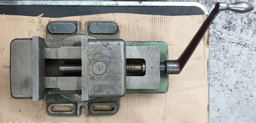Maschinenschraubstock drehbar
