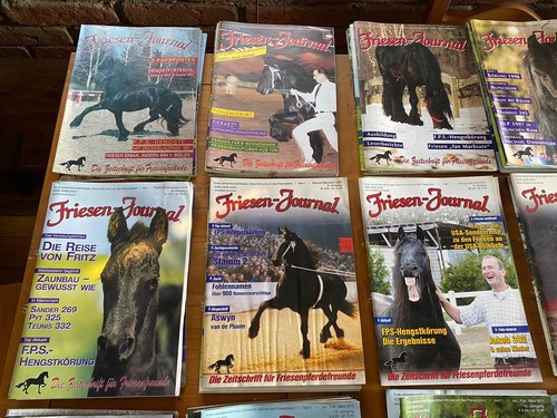 Friesen pferde journal - -,