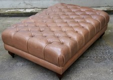 Baxter Leder-Ottomane