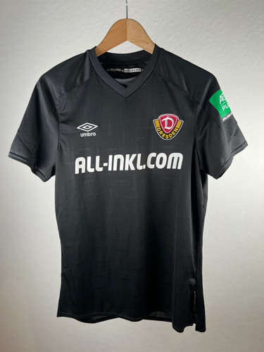 Dynamo dresden 2021 - dresden, 2021/22