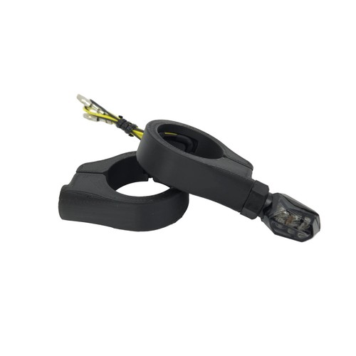 Blinkerhalter vorn m8 - blinkerhalter,