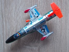 Blechflugzeug "Starfighter"