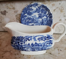 The hunter by Myott Hand engraved Sauciere und Teller weiß blau Signature