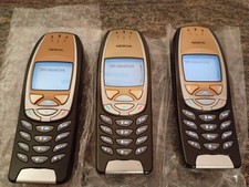 3 Gold/Schwarze Nokia 6310i