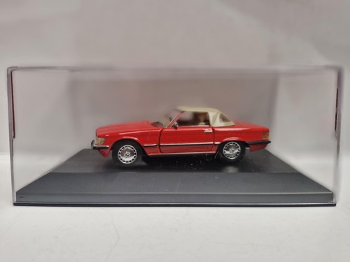 Schuco mercedes 560 r107 - mercedes,