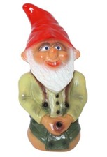 Gartenzwerg Seppel kniend