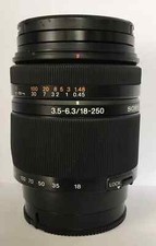 Sony DT Objektiv 18–250 mm