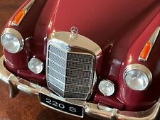 220S Ponton W180 KK SCALE 1:18