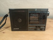 Universum Weltempfänger TR196