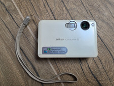 NIKON Coolpix S1 in sehr gutem