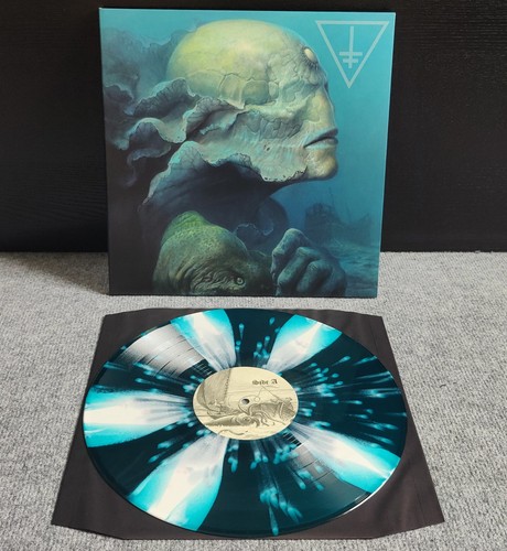 Drowning the light cursed - drowning,