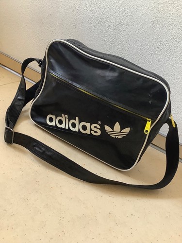 Adidas airliner retro - »adidas«, airliner-retro