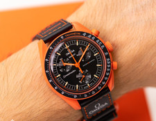 Omega swatch moonwatch - x, lava