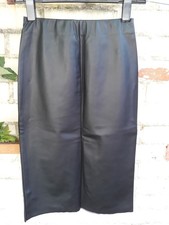 Wadenlanger schwarzer