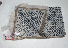 FRIENDLY HUNTING Eyes of