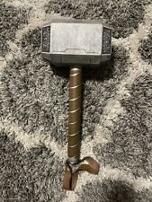 Disney Store München Original Prop Display Thor Hammer Wood Awesome Detail