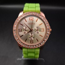 Auffällige Damen Uhr von