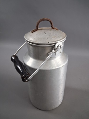 Vintage milchkanne mit - mit, deckel