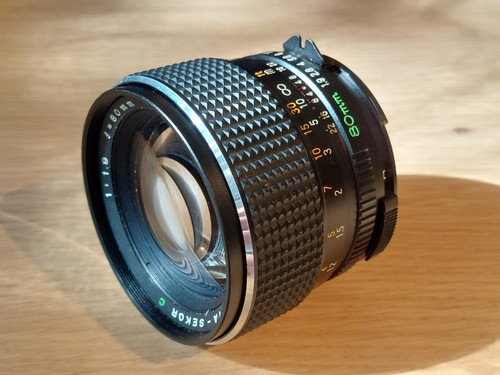 Mamiya 645 sekor - sekor, 1.9
