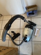 Miele Staubsauger S 548 Silver Active H.E.P.A