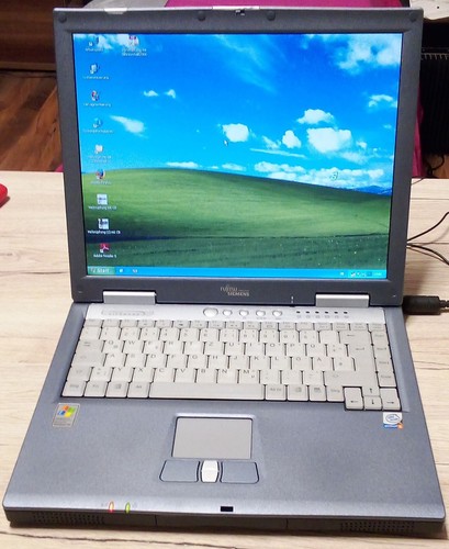 Retro vintage laptop win - retro/vintage, laptop/win