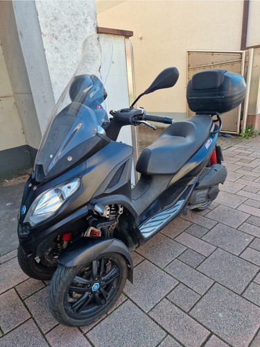 Piaggio mp3 300 - piaggio,