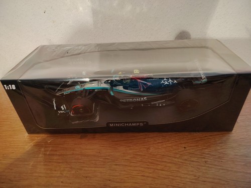 Mercedes w15 hamilton - w15,