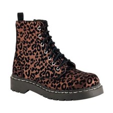 T.U.K. T2177 TUK Anarchic