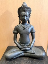Handgefertigte Meditation-Buddha-Statue aus Kambodscha – Bronze, 33 cm