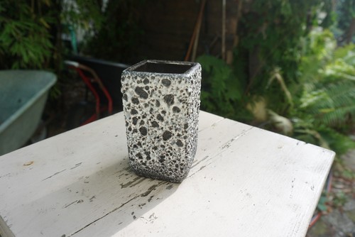 Vase fat lava schw weiß - schw.,