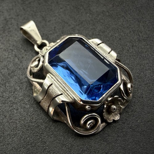 Jugendstil art deco anhänger - art,