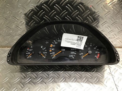 Tacho mercedes benz - mercedes-benz, e-klasse