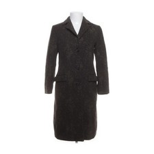 Tiger of Sweden, Mantel