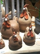Steinzeug 2 Stück klein Hahn