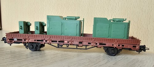 Niederbordwagen mit beladung